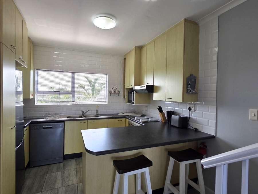 3 Bedroom Property for Sale in Aston Bay Eastern Cape